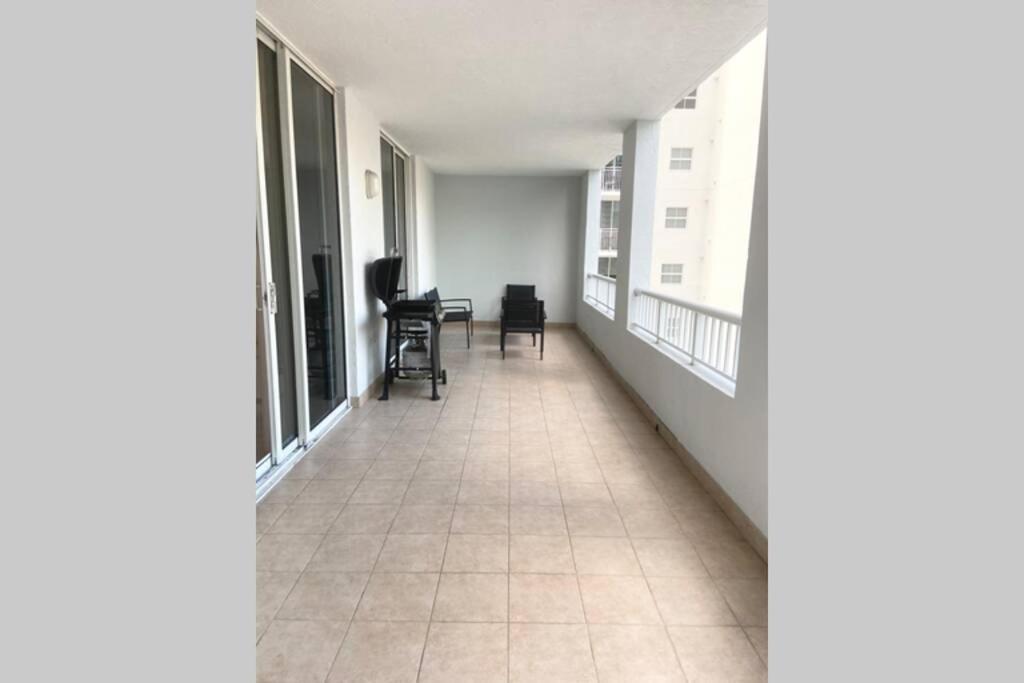 Comfortable 2 Bedroom At Brickell , Free Parking Apartment Miami