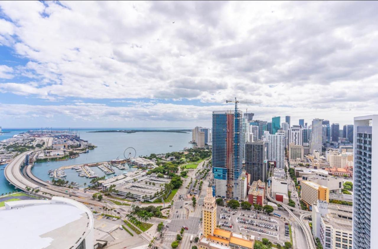 Highrise With The Best Location Miami