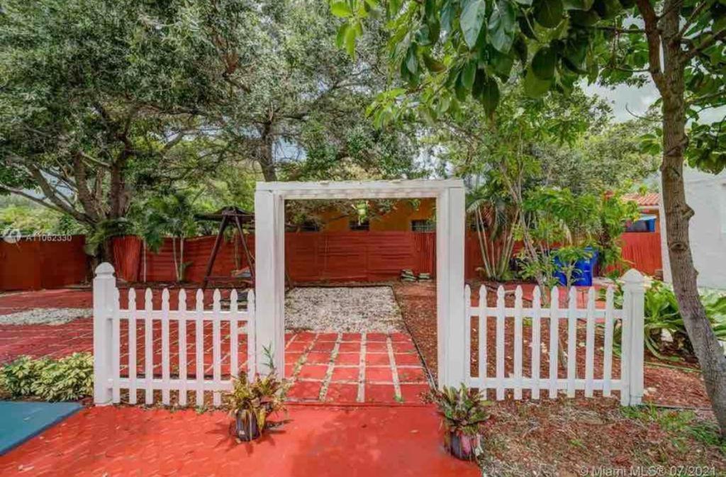 Private Close To Airport - Free Parking - 01 Homestay Miami