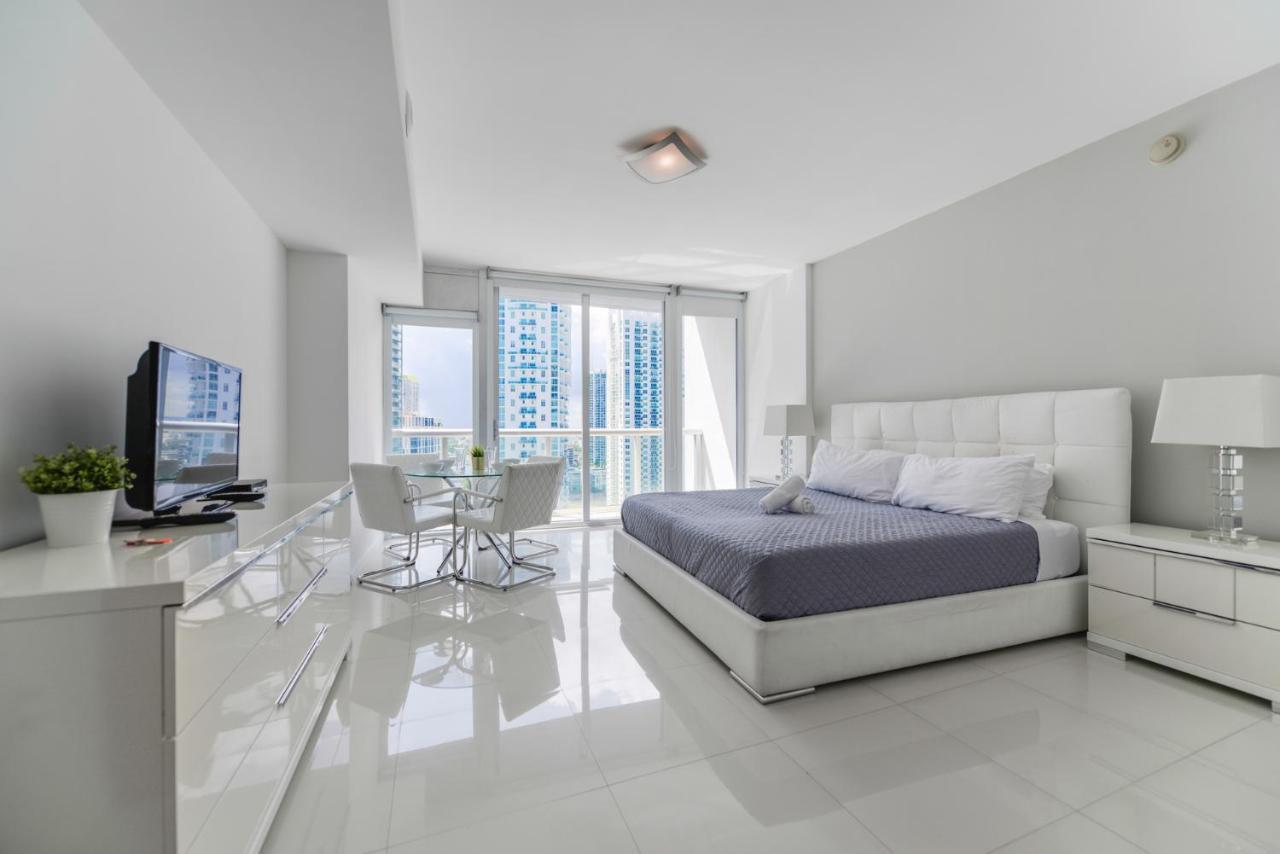 Marvelous In Brickell Apartment
