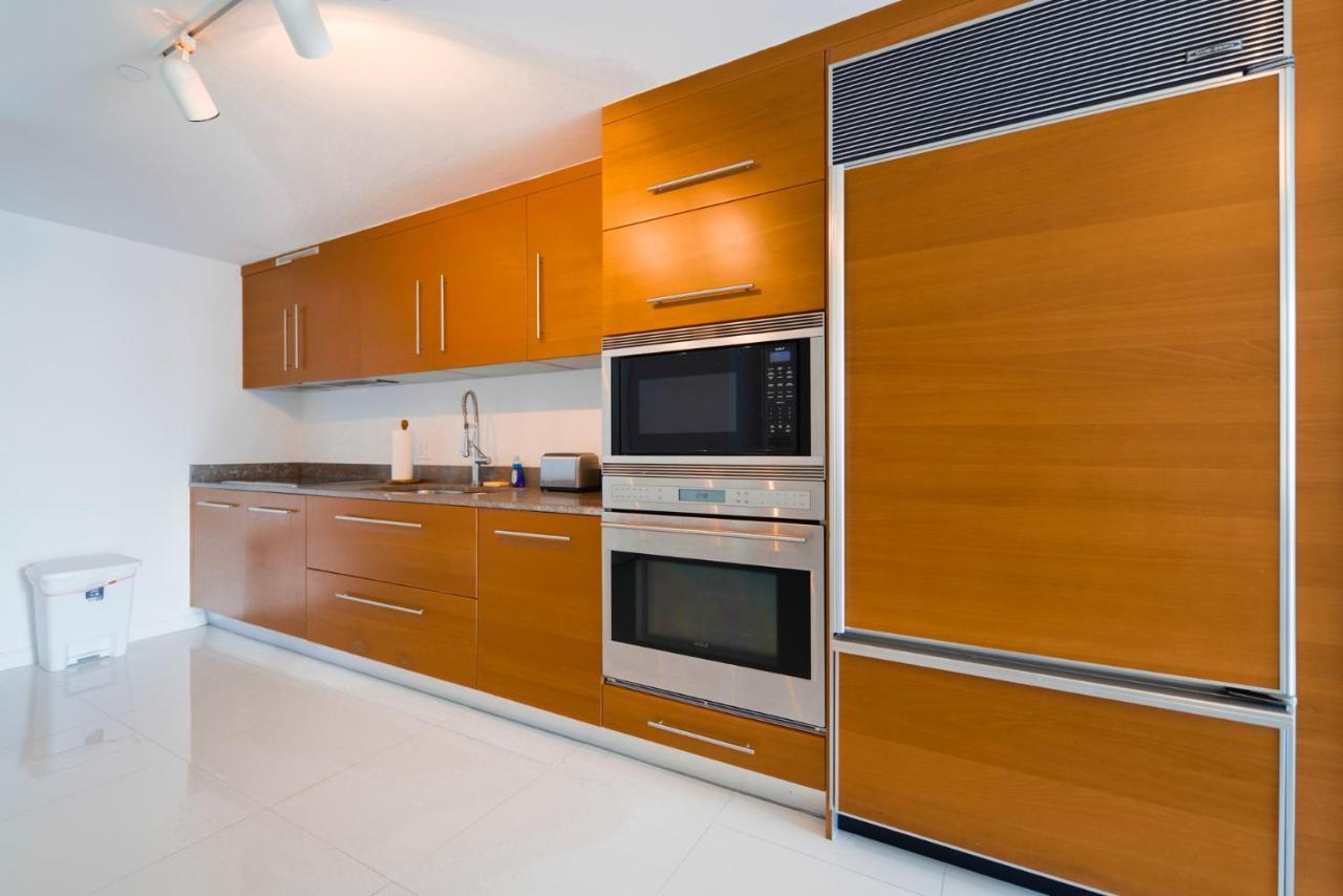 Marvelous In Brickell Apartment