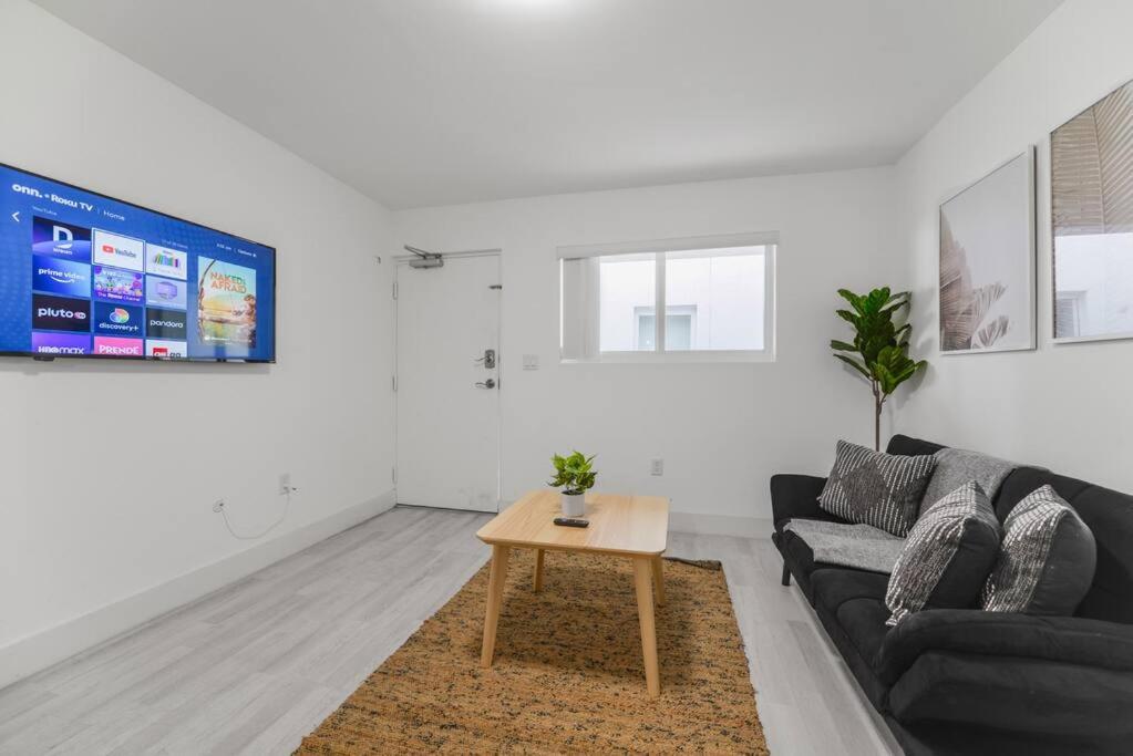 Splendid Location Apt Close To Brickell & Marlins Park Miami