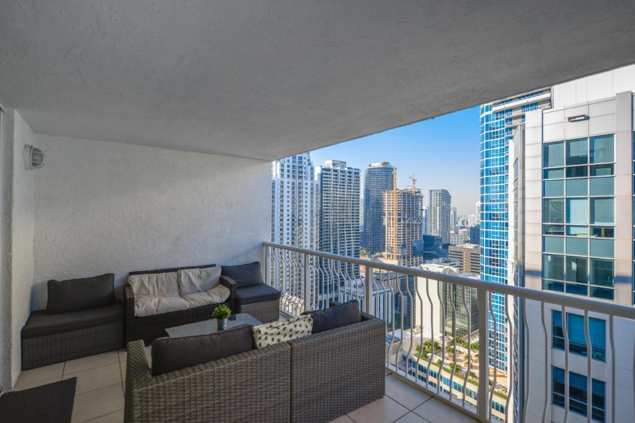 3 Bedrooms At Brickell 41st Floor Top Location