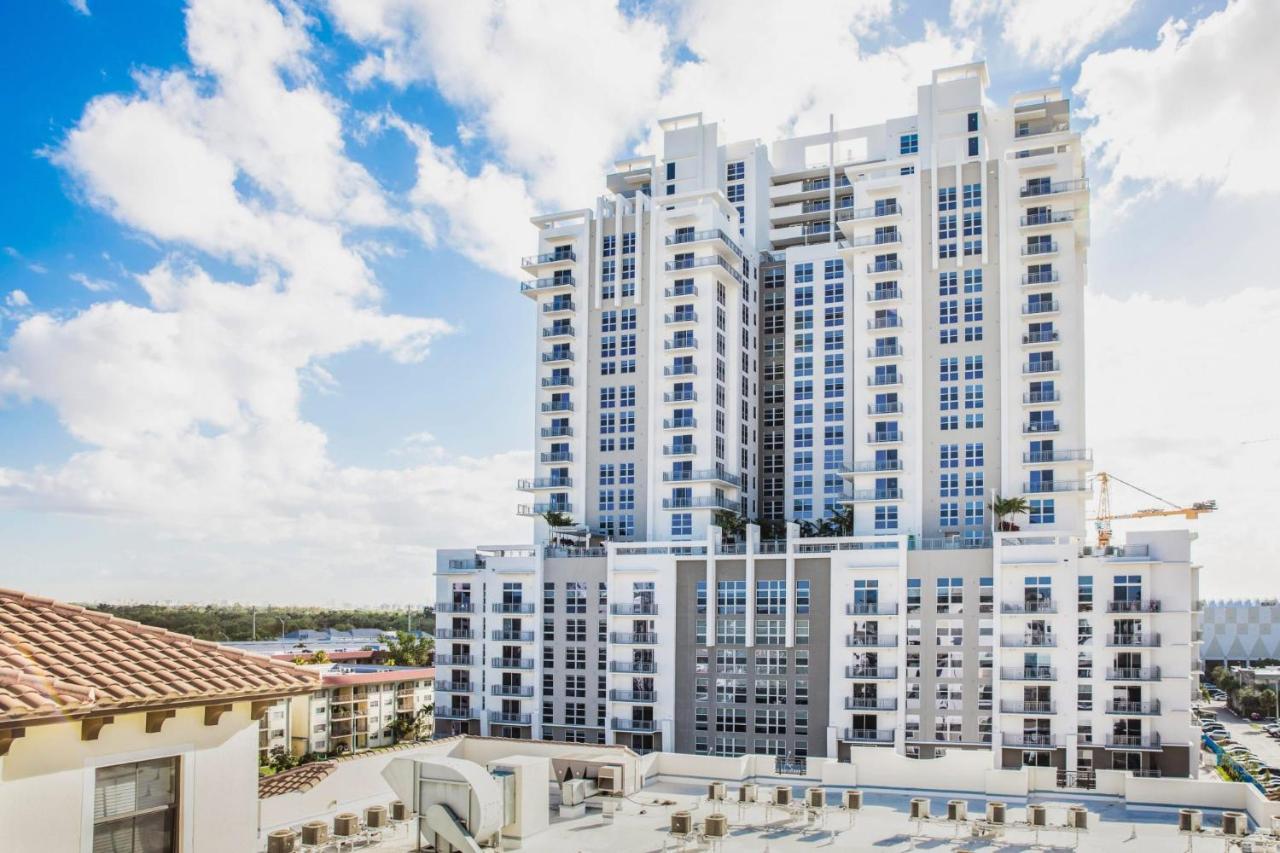 Tucker At Palmer Dadeland Apartment