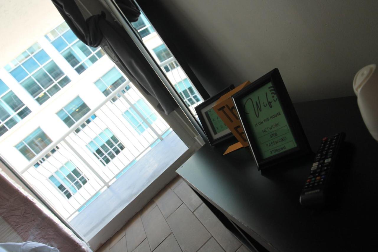 Brickell Bay Haven Apartment *