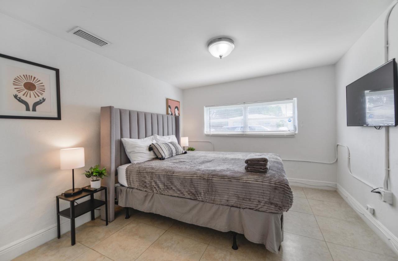 Holiday home Amazing 3br House 5 Minutes From Marlins Park