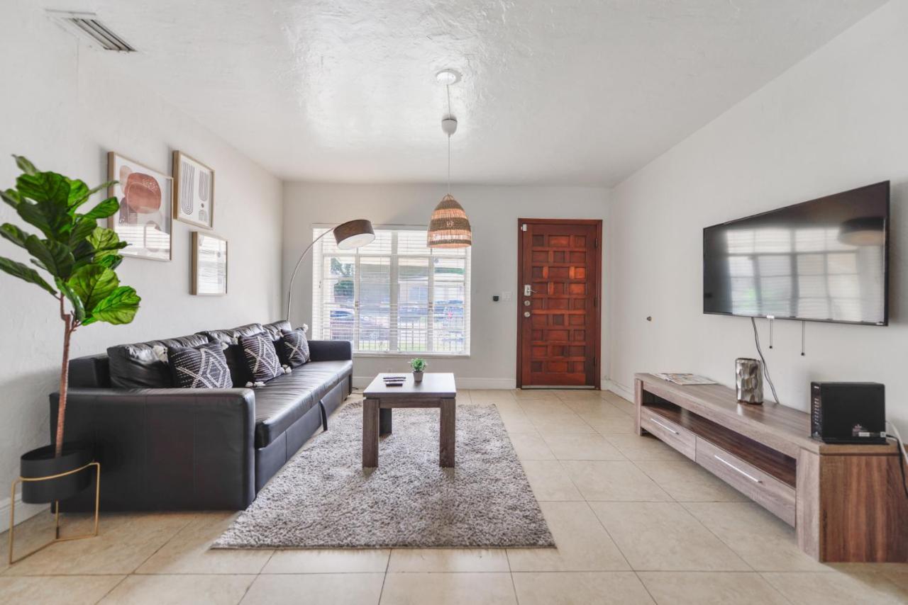 Amazing 3br House 5 Minutes From Marlins Park *