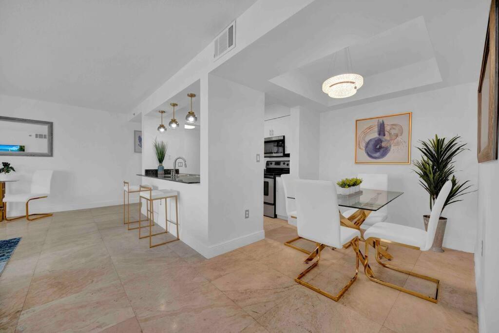 40th Floor Priceless Unit Location