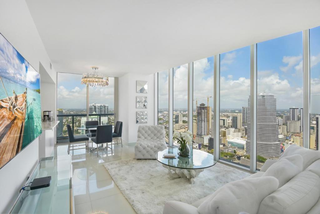 Apartment Icon Brickell