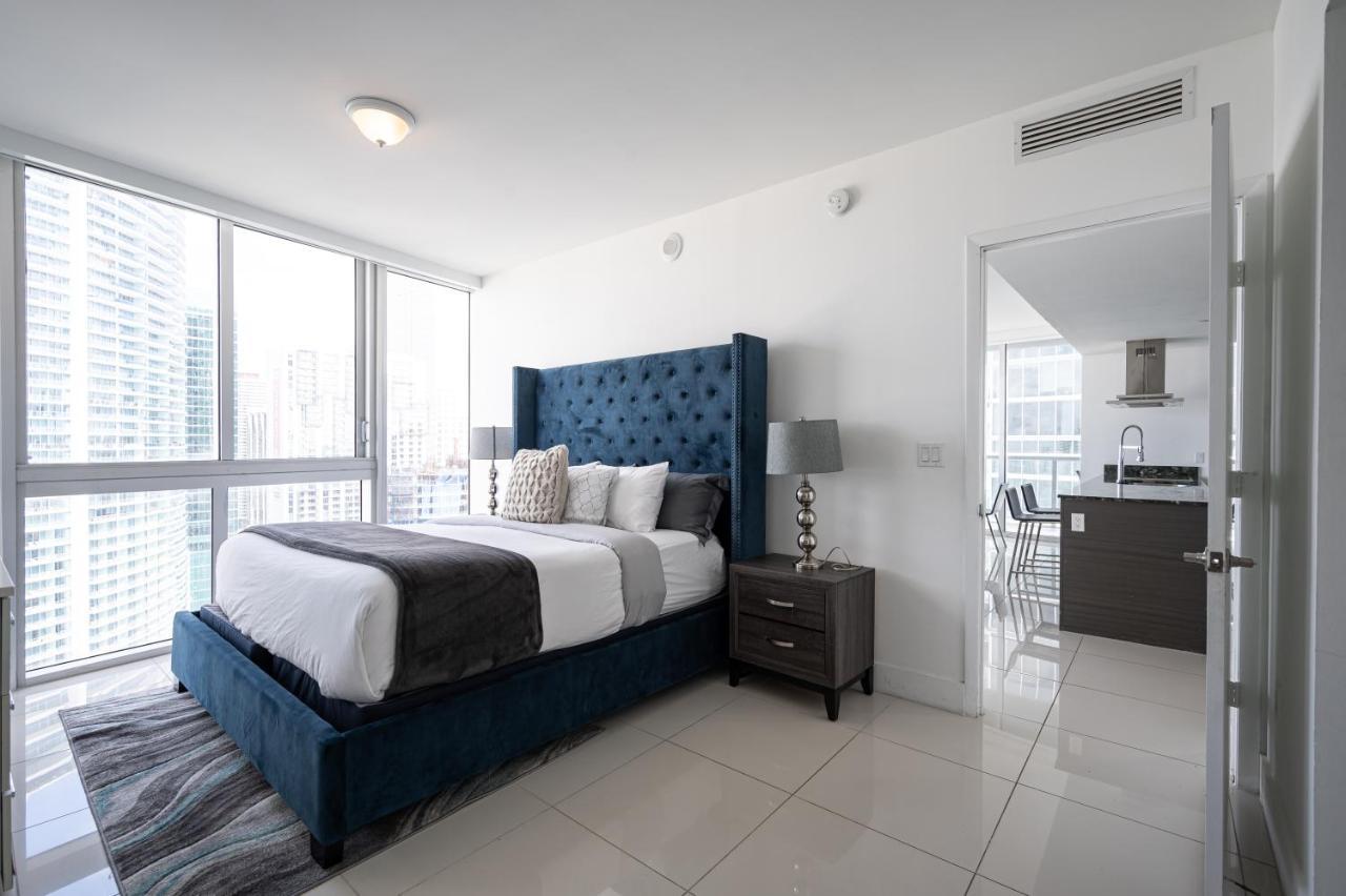 Icon Brickell Residences * Miami