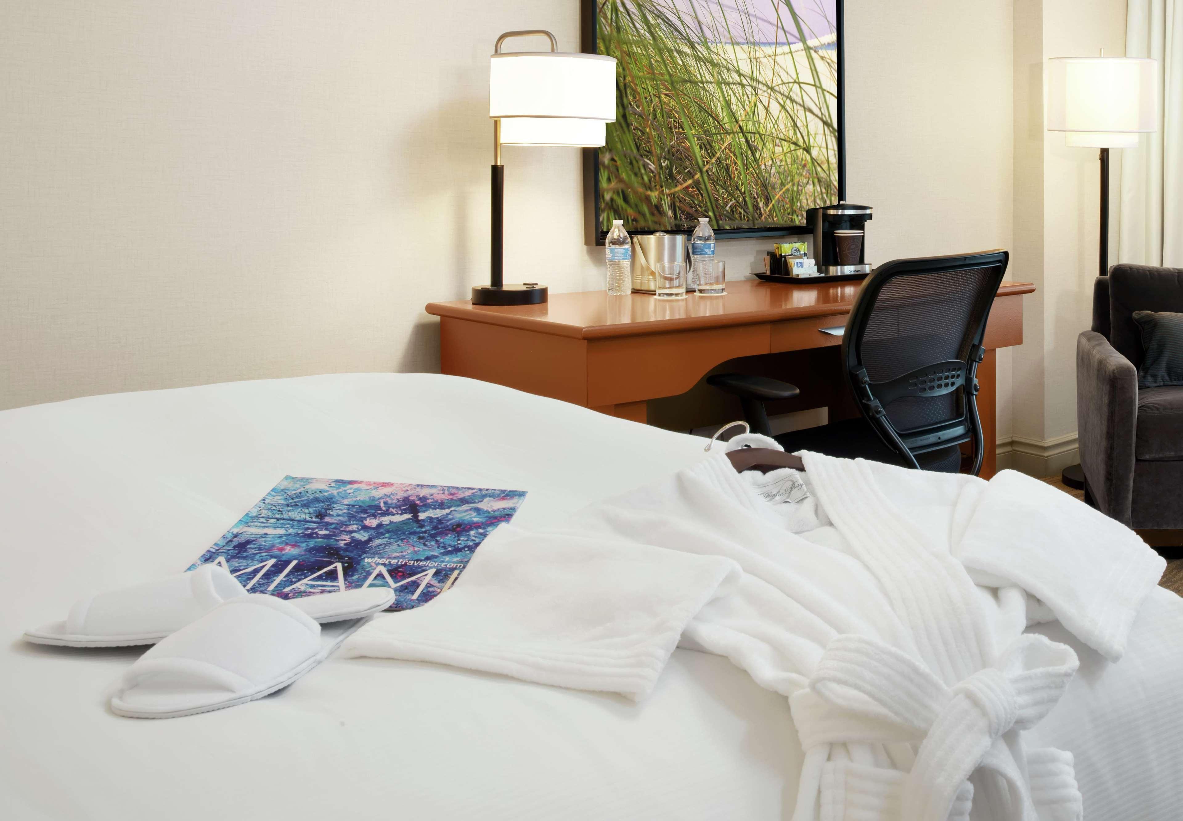 Doubletree By Hilton Miami Airport & Convention Center Miami Springs