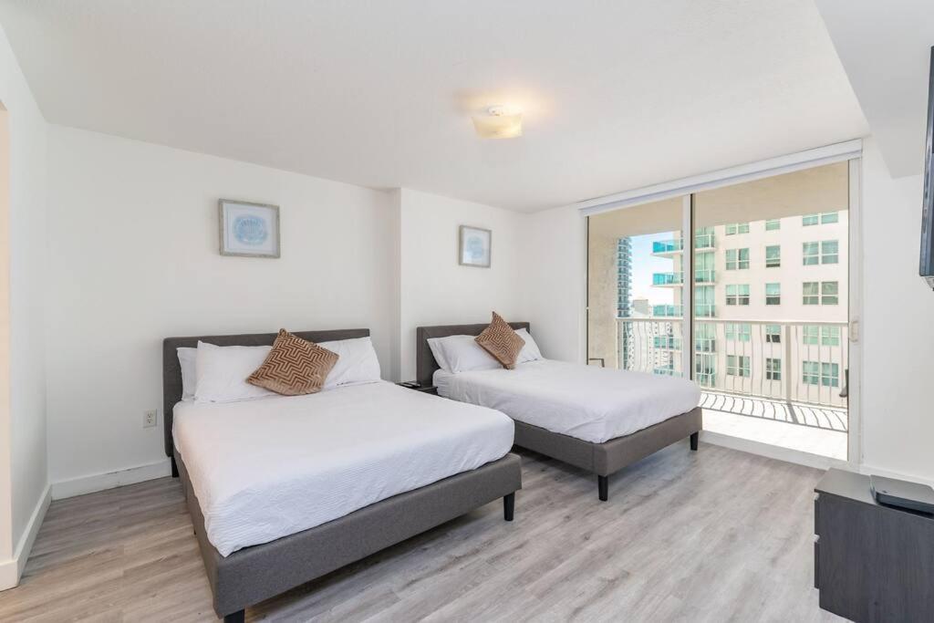 Apartment Gorgeous 2br In The Heart Of Brickell, Free Parking