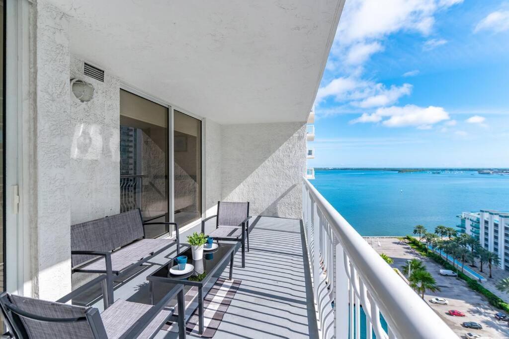 Gorgeous 2br In The Heart Of Brickell, Free Parking Apartment