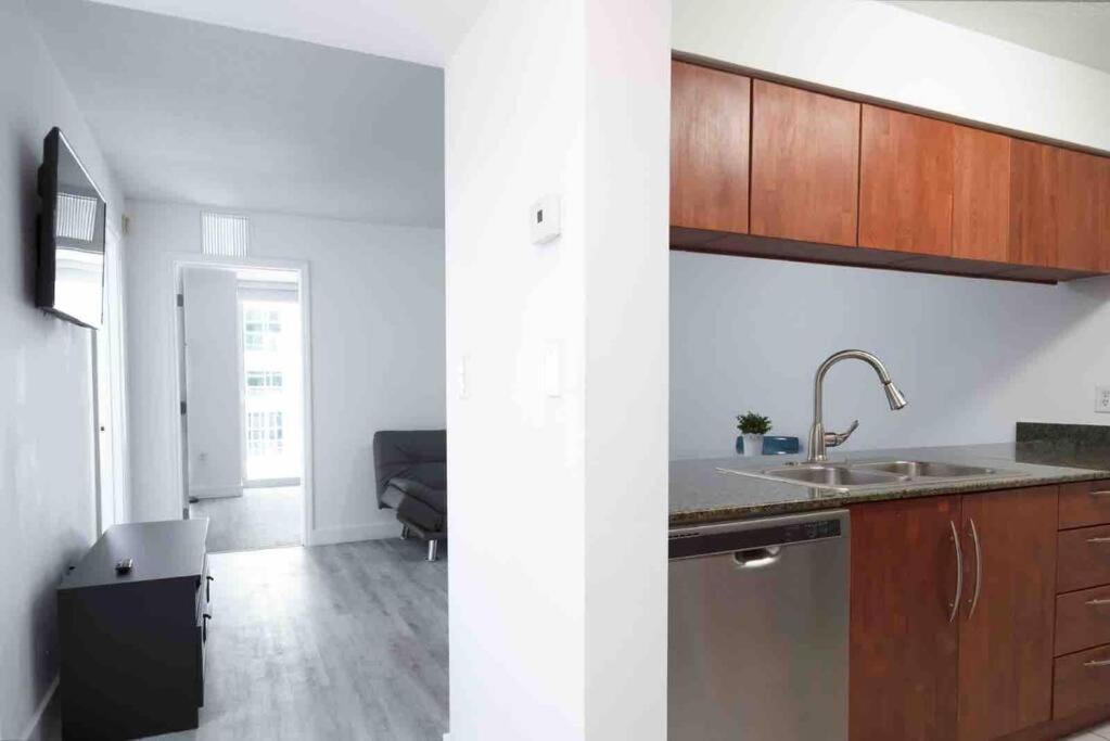 Gorgeous 2br In The Heart Of Brickell, Free Parking Miami