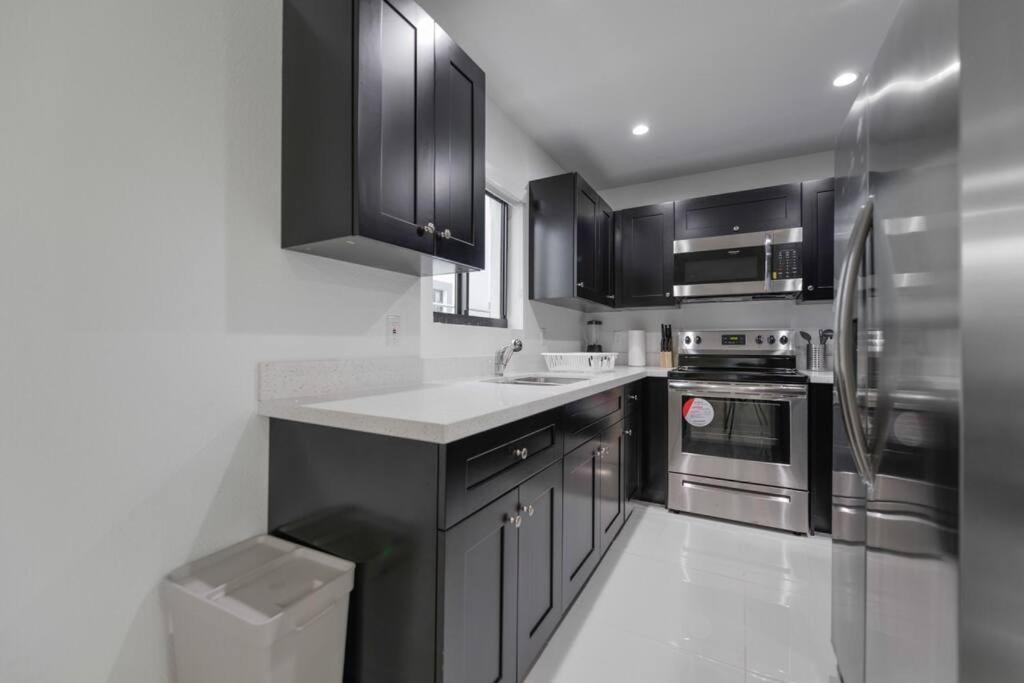 Wonderful Brand New Duplex 3 Bedroom 2,5 Bathrooms With Parking * Miami