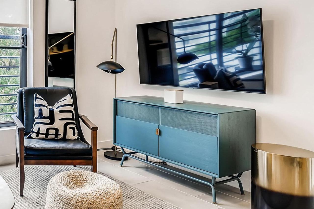 Sentral 1br Apt With Den In Wynwood