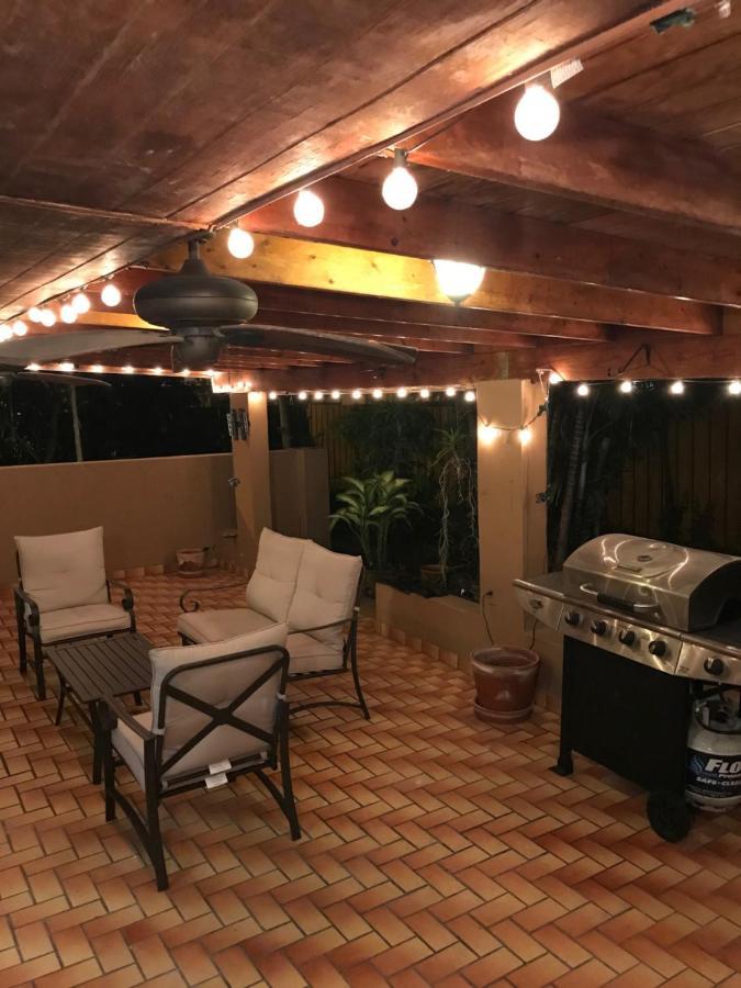 Beautiful 13 Minutes Away From Mia Holiday home *