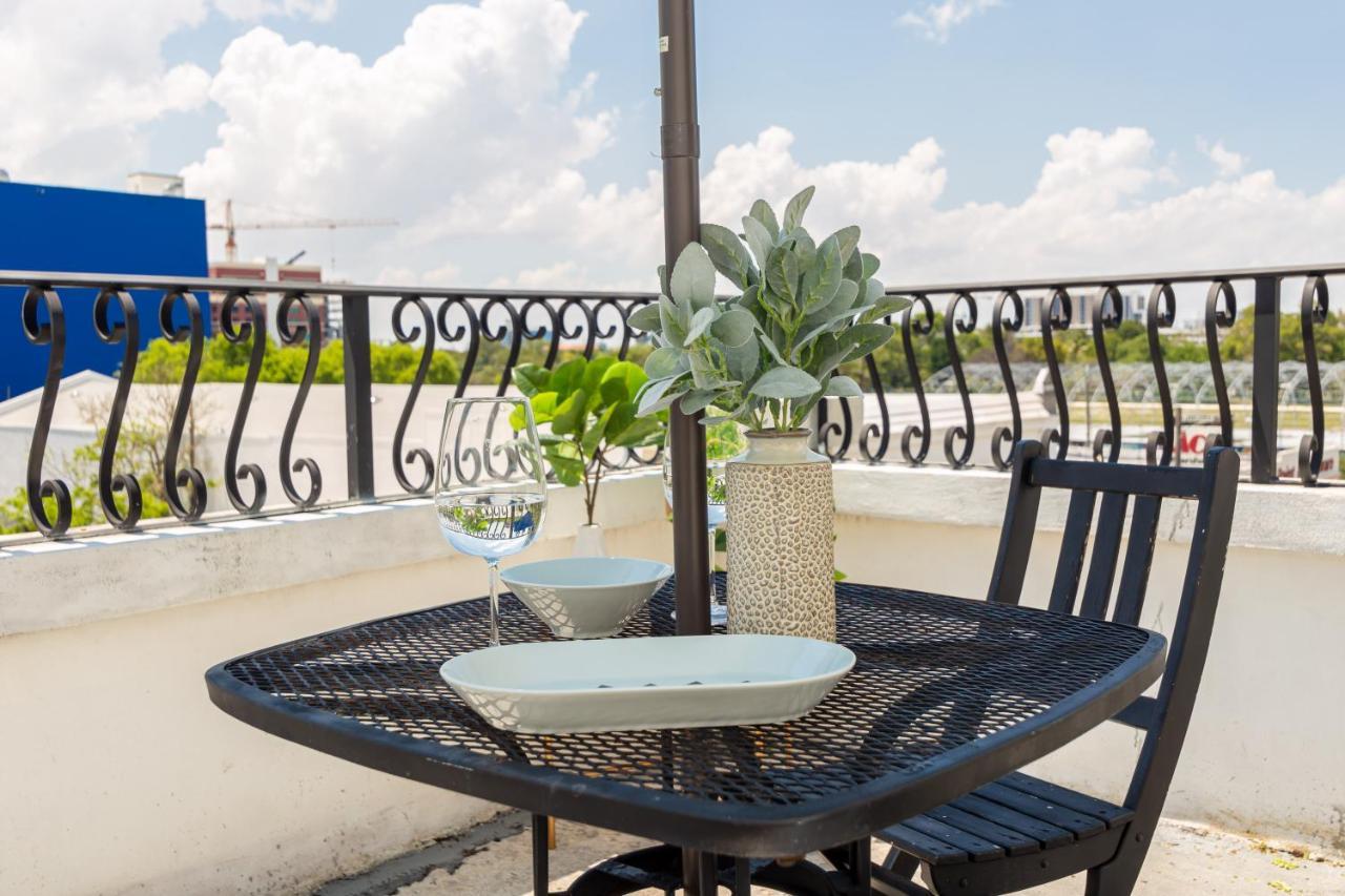 Downtown With Balcony - 5 Minutes From Wynwood & Port - Art District Near Beach *