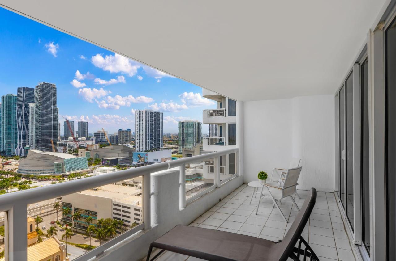 Biscayne Bay Blues Apartment