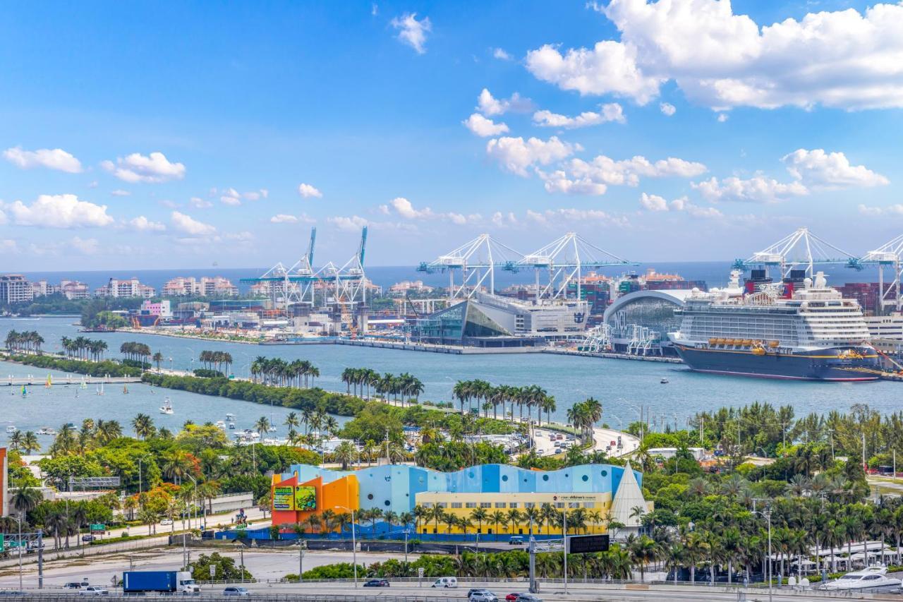 Biscayne Bay Blues Apartment