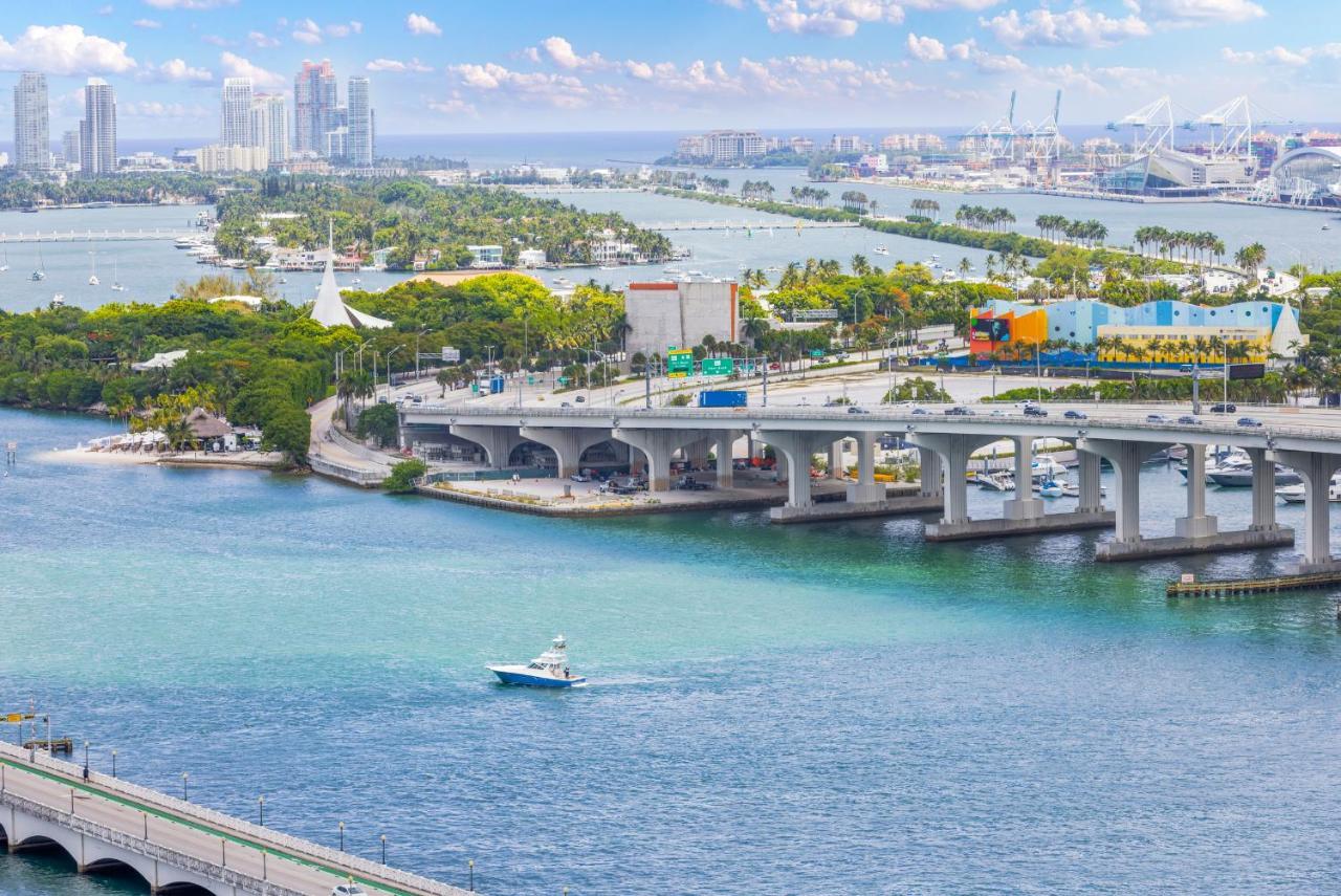 Apartment Biscayne Bay Blues