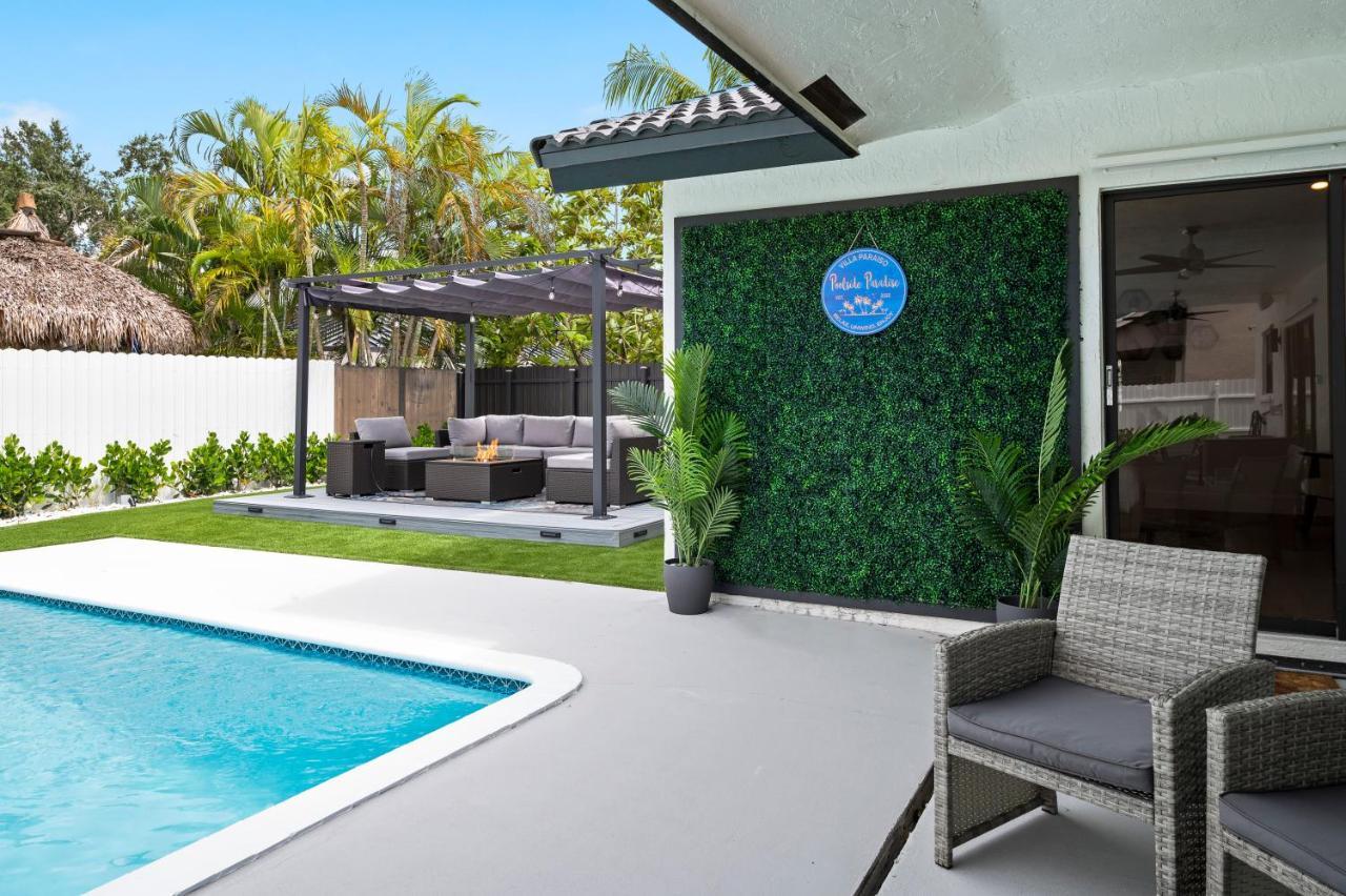 Paradise Miami, Luxury Gem With Heated Pool, Game Room, Fire Pit, 3 Bed 2 Bath Villa *