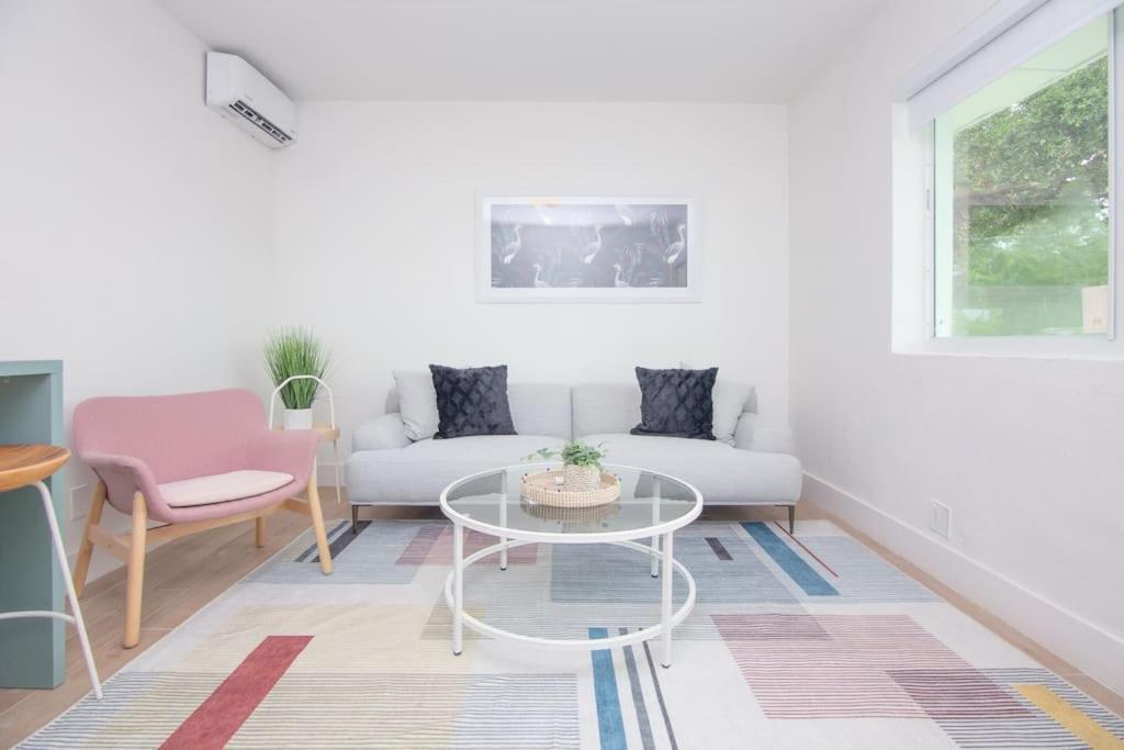 Stylish One Bedroom In El Portal #4 * Miami