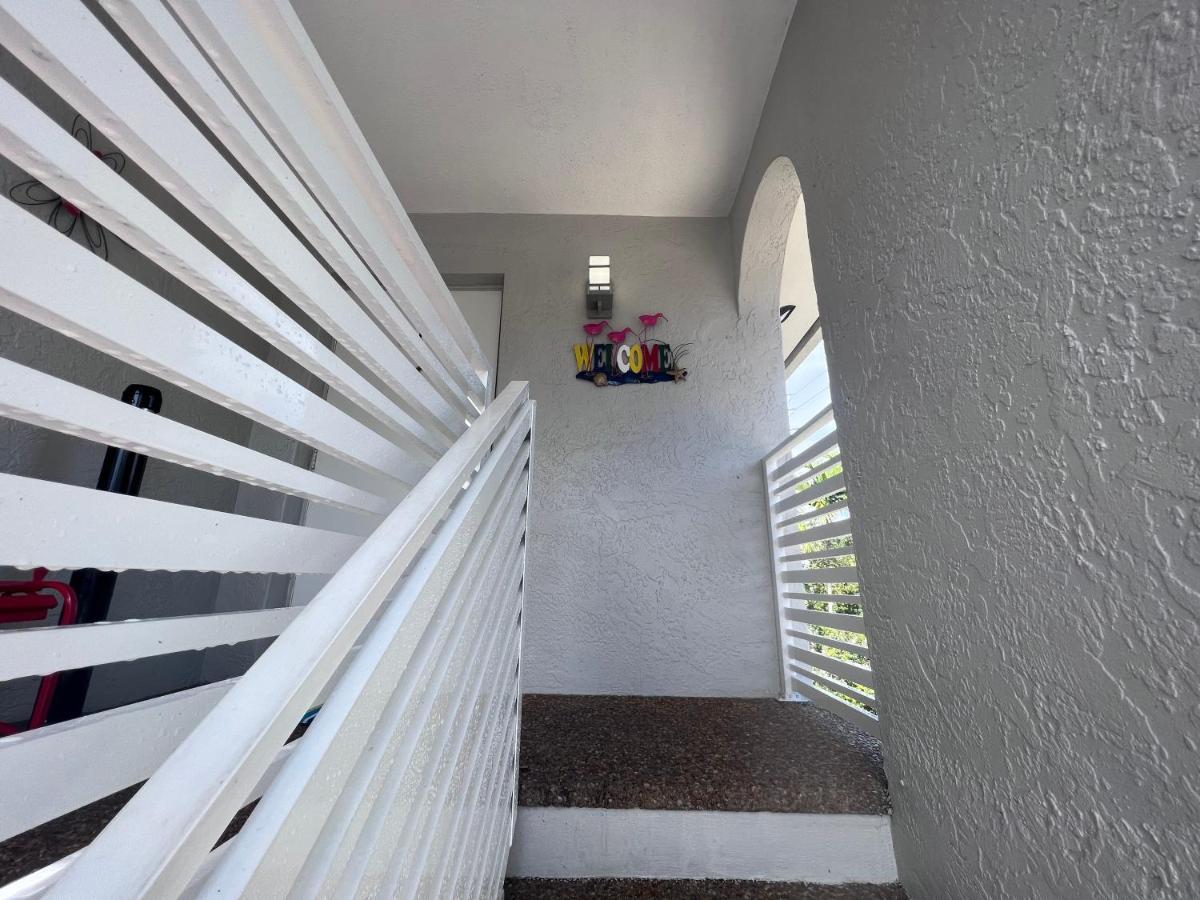 Apartment Stylish By International Airport *