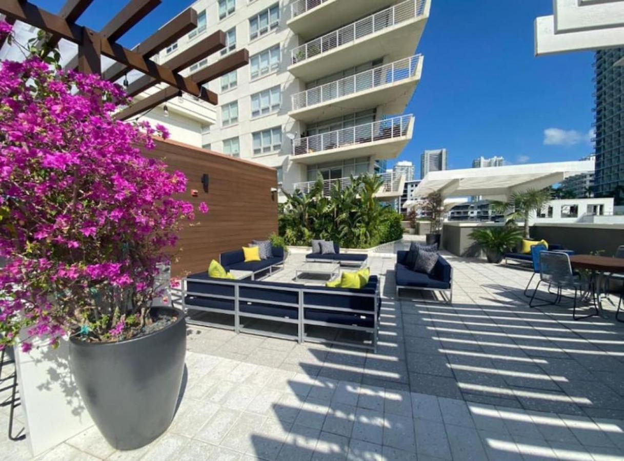 Amazing 2 Bed In Midtown With Free Parking *