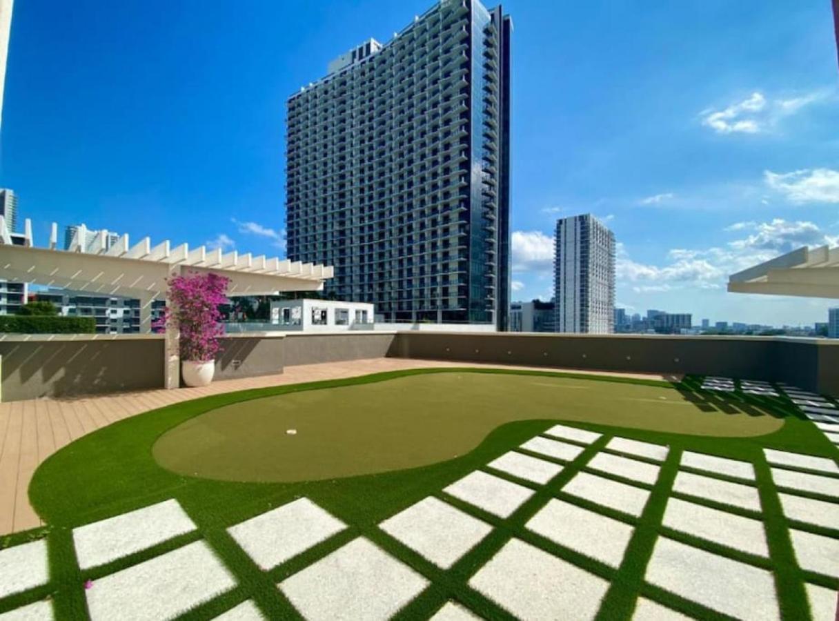 Holiday home Amazing 2 Bed In Midtown With Free Parking