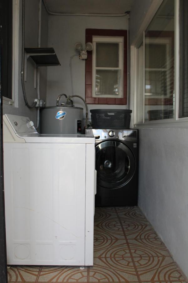 Holiday home Main House 3 Bed 2 Bath & 1 Bed 1 Bath Miami