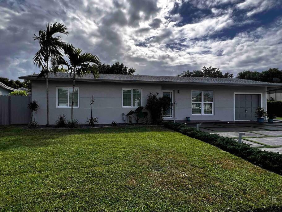 Beauty House In Palmetto Bay Fl * Miami