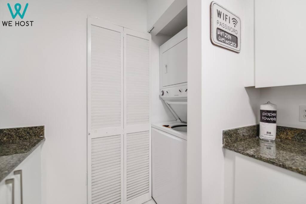 Apartment We Host- Awesome Penthouse Apt Brickell W-pool Miami