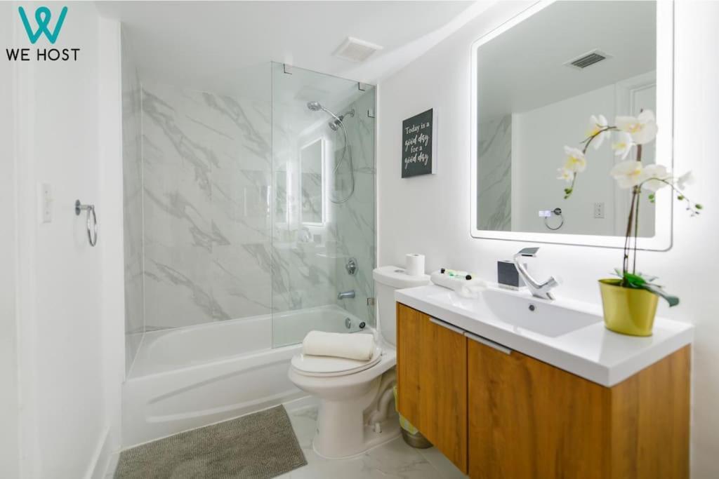 Apartment We Host- Awesome Penthouse Apt Brickell W-pool Miami