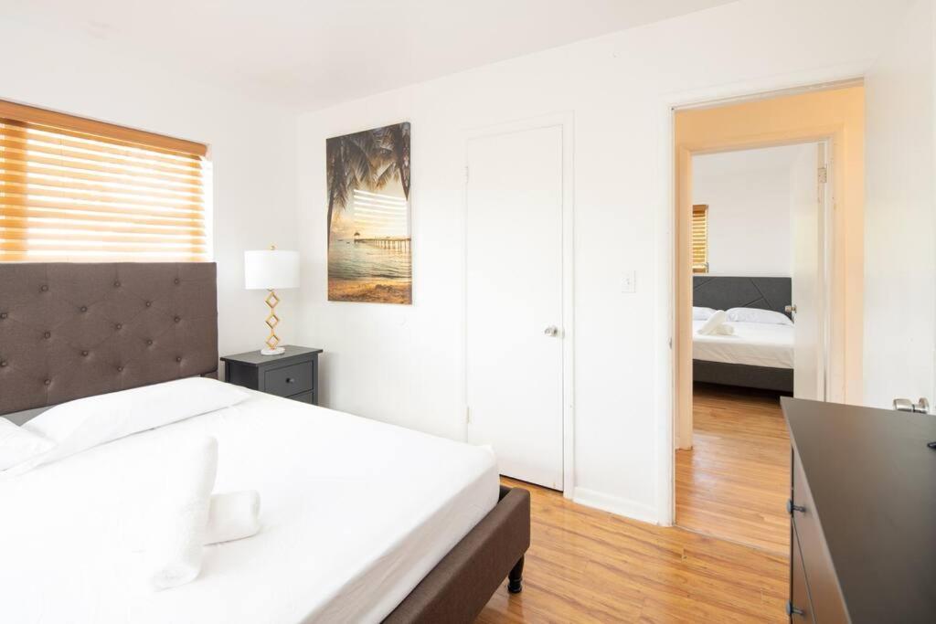 Modern 5 Bedroom 15 Min To The * Miami