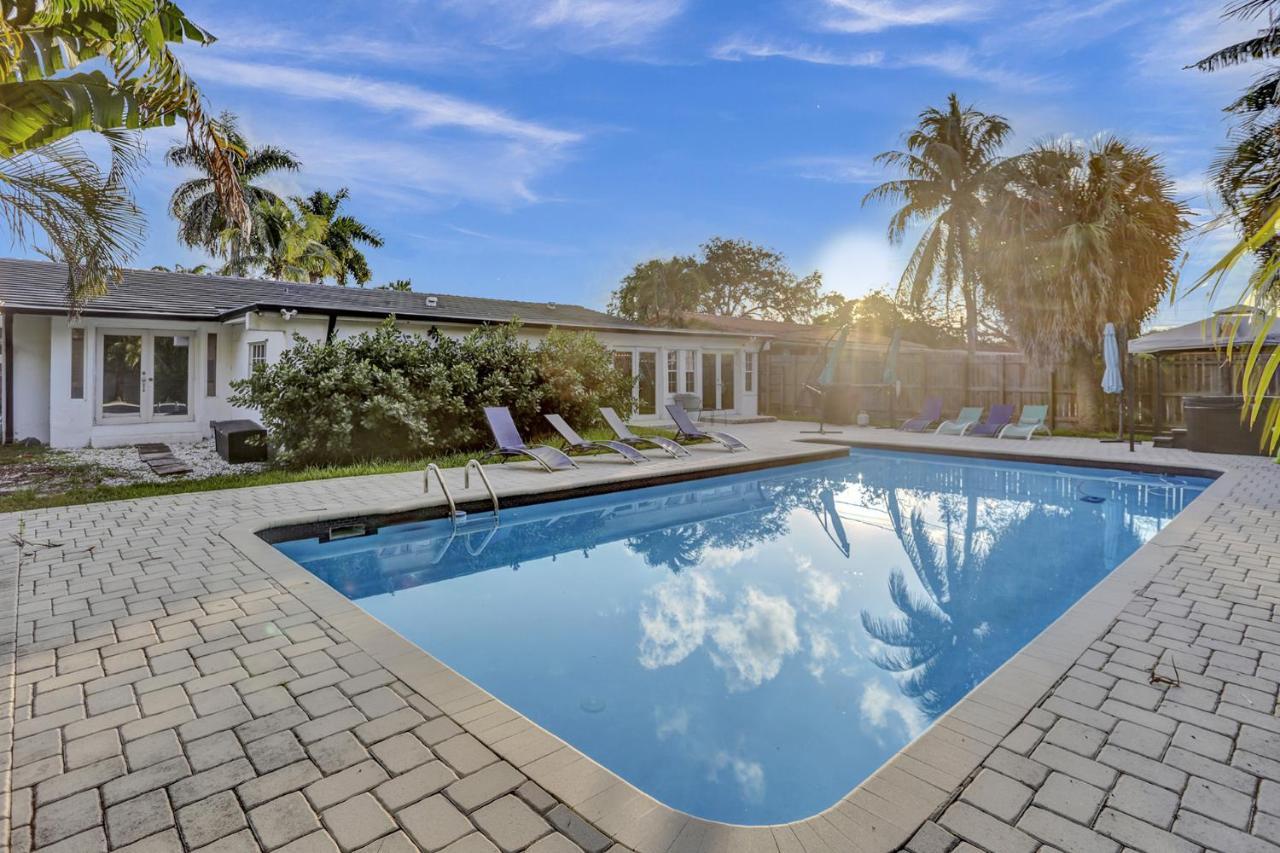 Casa Ria Luxury House & Private Pool Near Aventura Mall *
