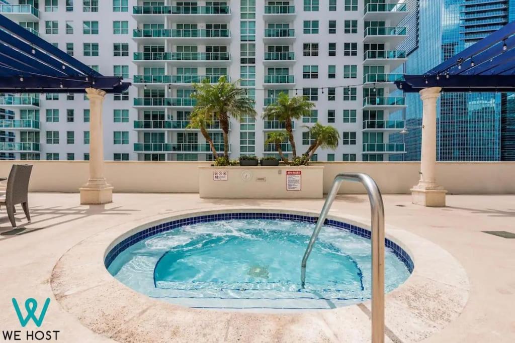 Apartment Trendy 2br With Pool And Bay Views Miami