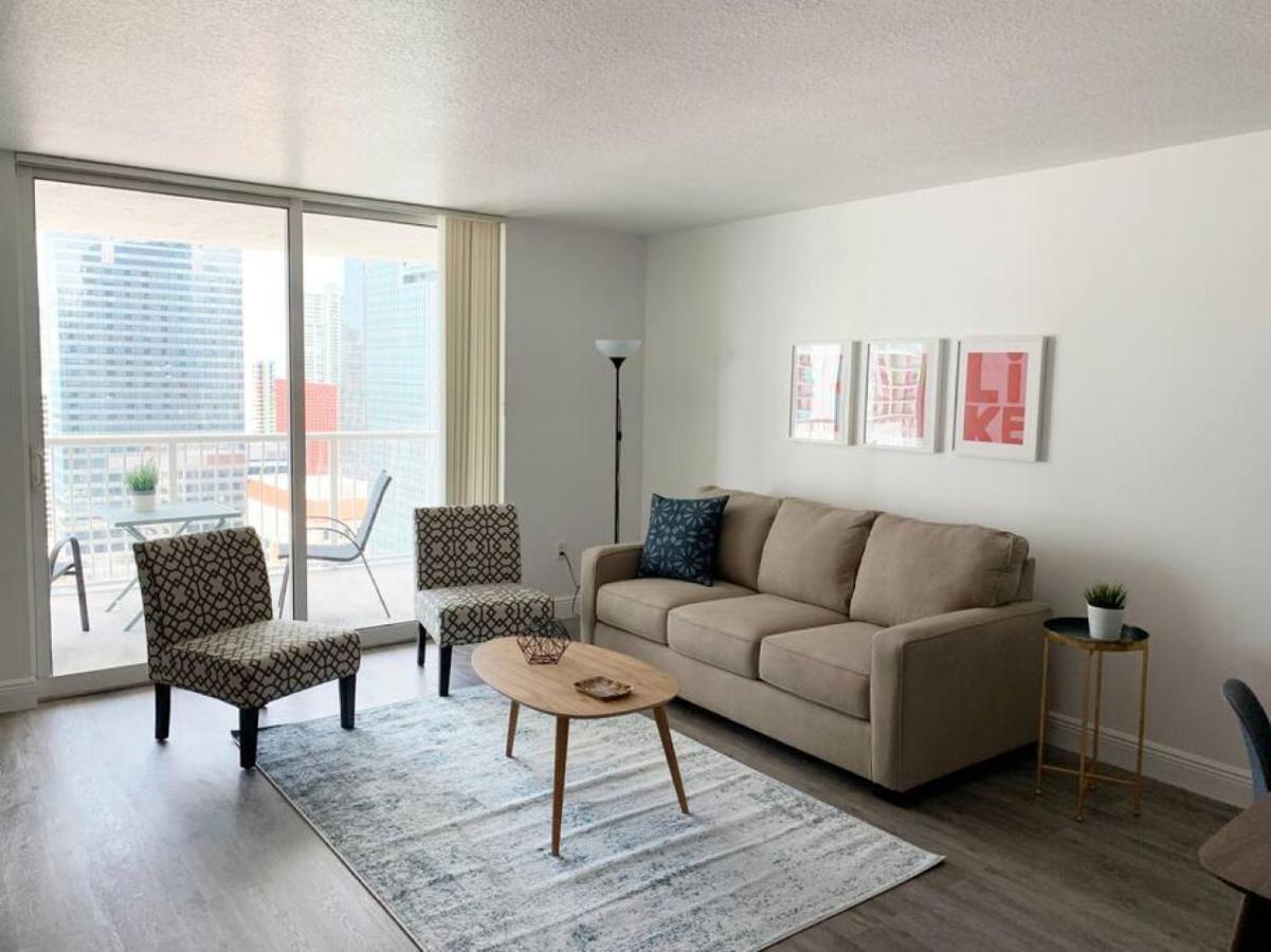 Super Cool 1br In Brickell With Parking