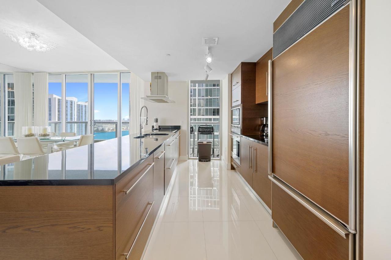 Apartment Icon Brickell Residences Miami