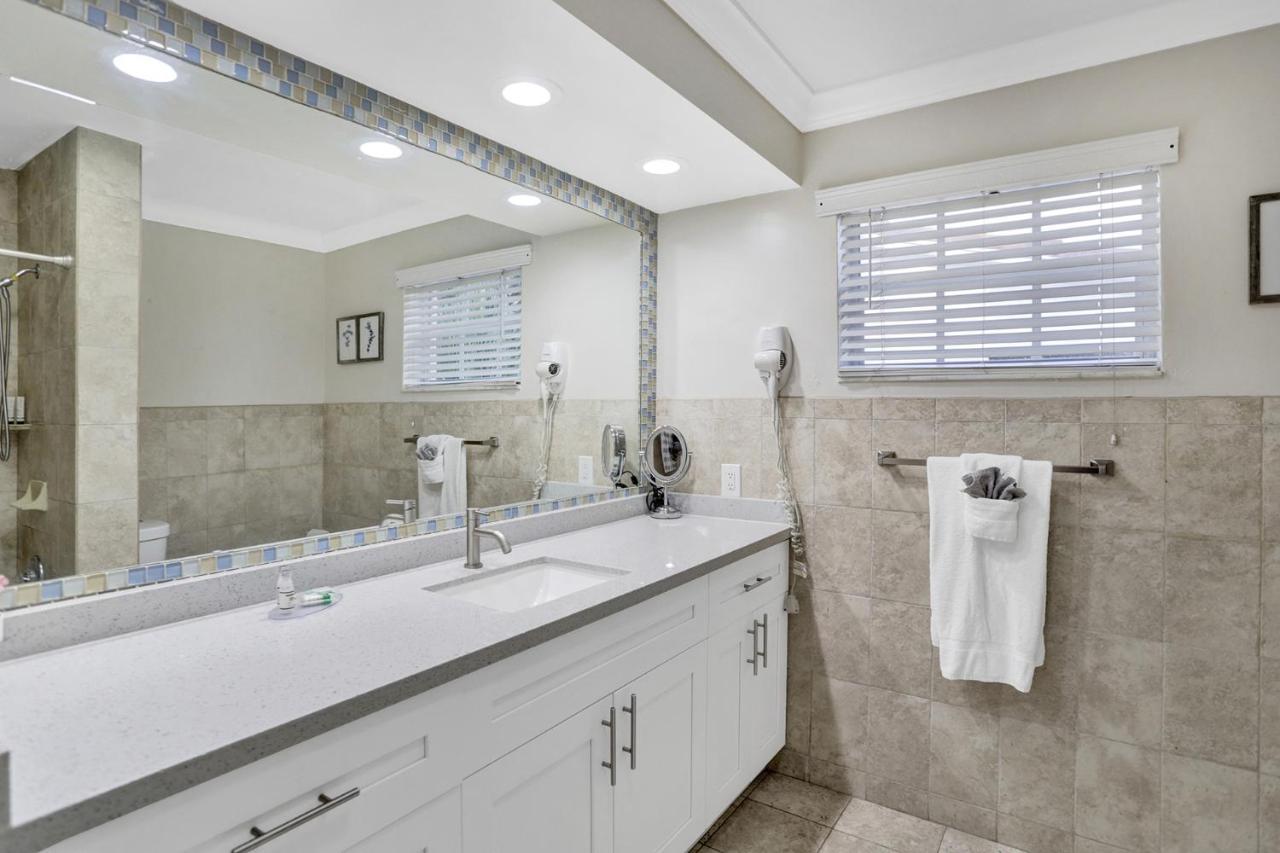 Casa Ria Luxury House & Private Pool Near Aventura Mall * Miami