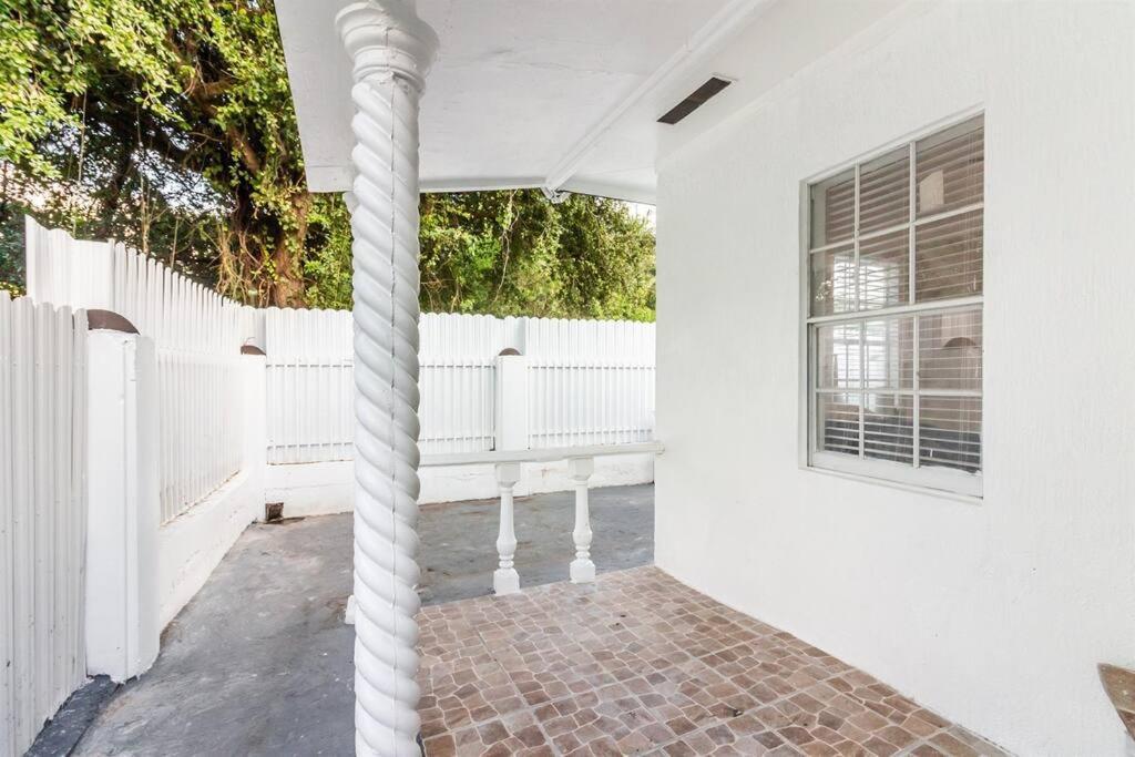 Bright & Cozy Duplex ~ Near South & Wynwood! * Miami