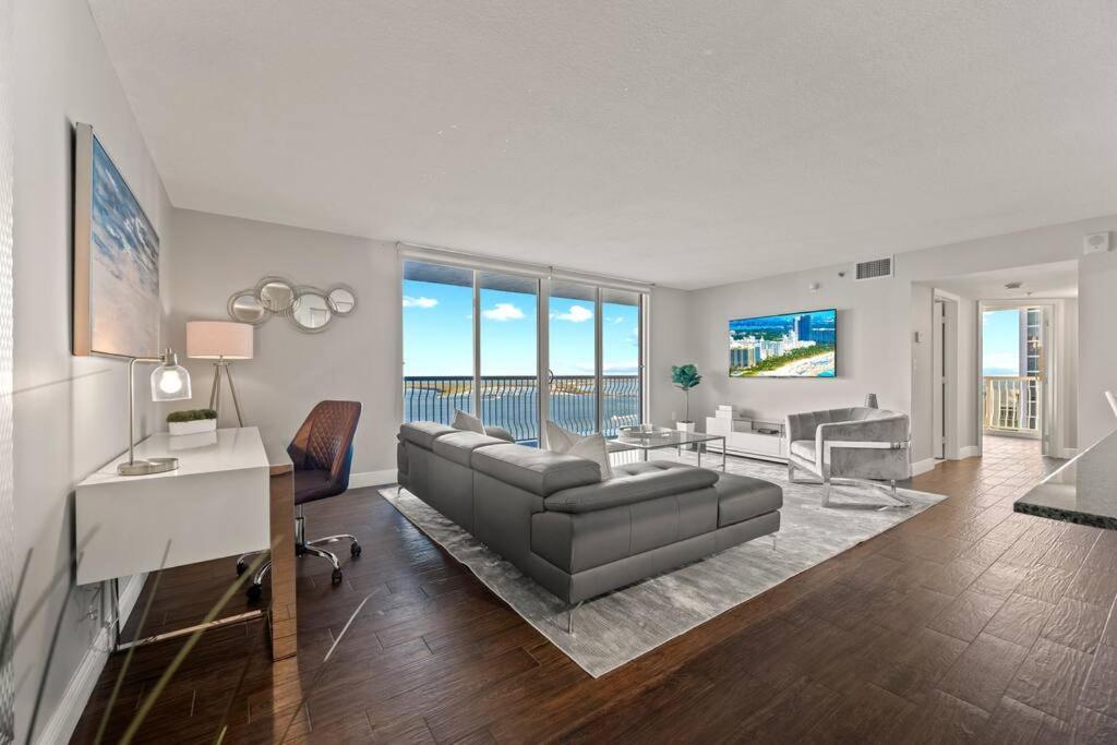 Ocean View 35th Floor, In The Heart Of Apartment *