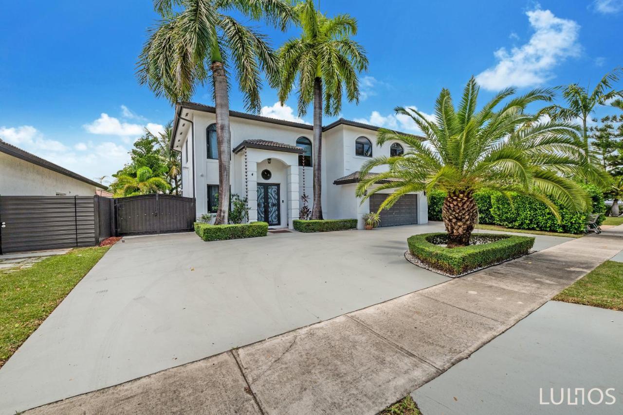 Luxury Oasis - Heated Pool, Game Extravaganza L44 Holiday home Miami