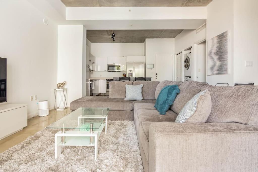 Apartment 1br Loft In Downtown With Bay View And Workspace *