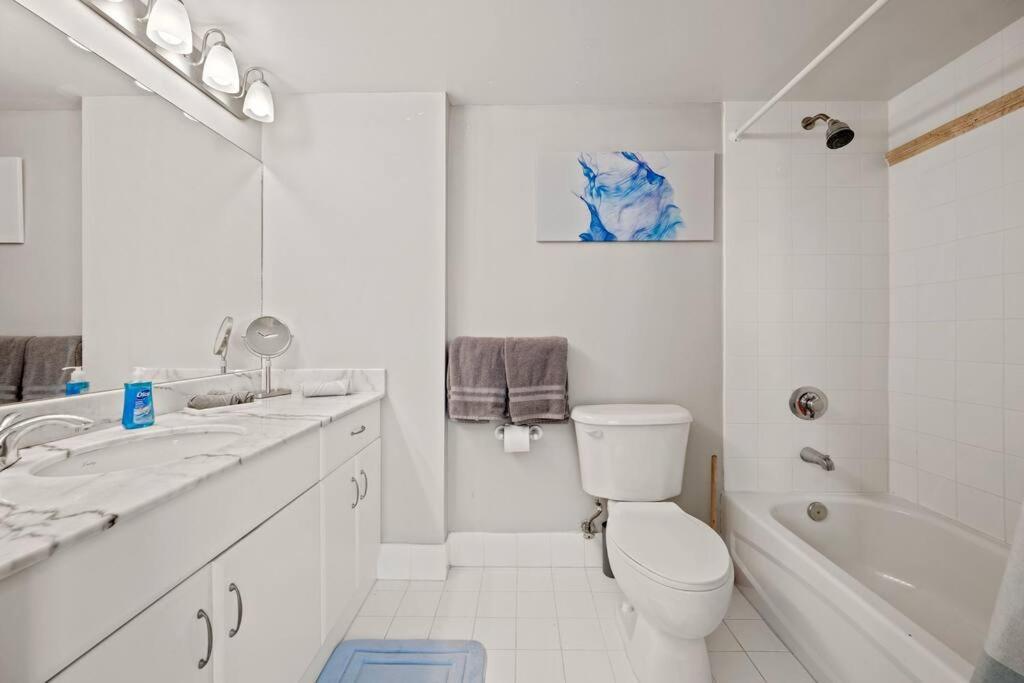 Ocean View 35th Floor, In The Heart Of Apartment *