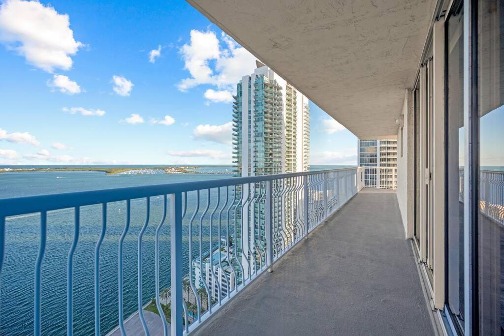 Ocean View 35th Floor, In The Heart Of Apartment Miami