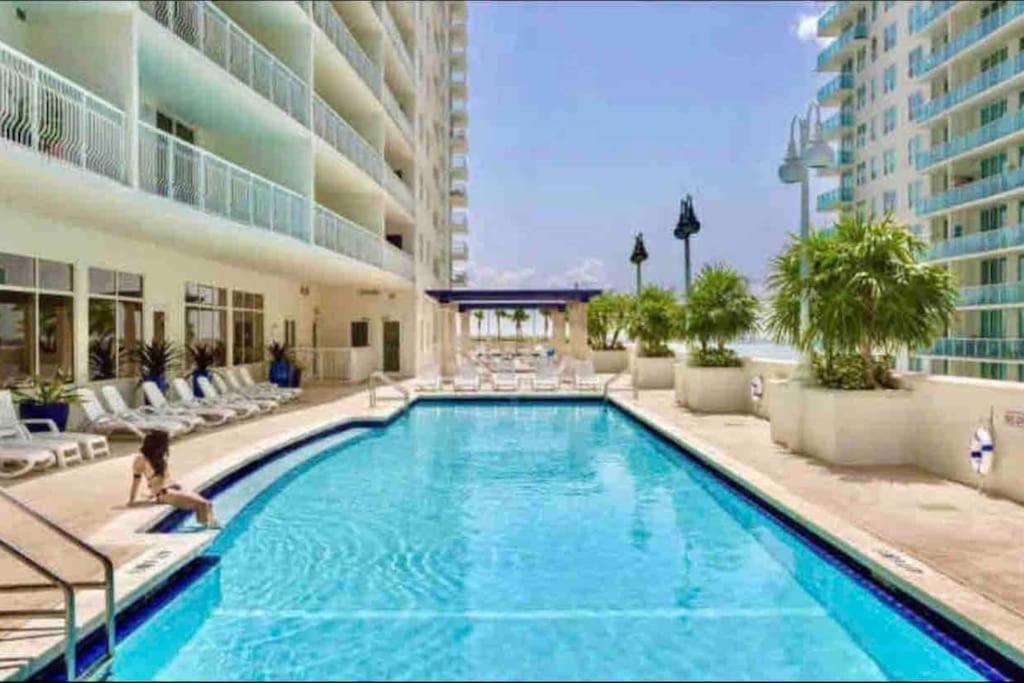 Amazing Cozy In Brickell Miami