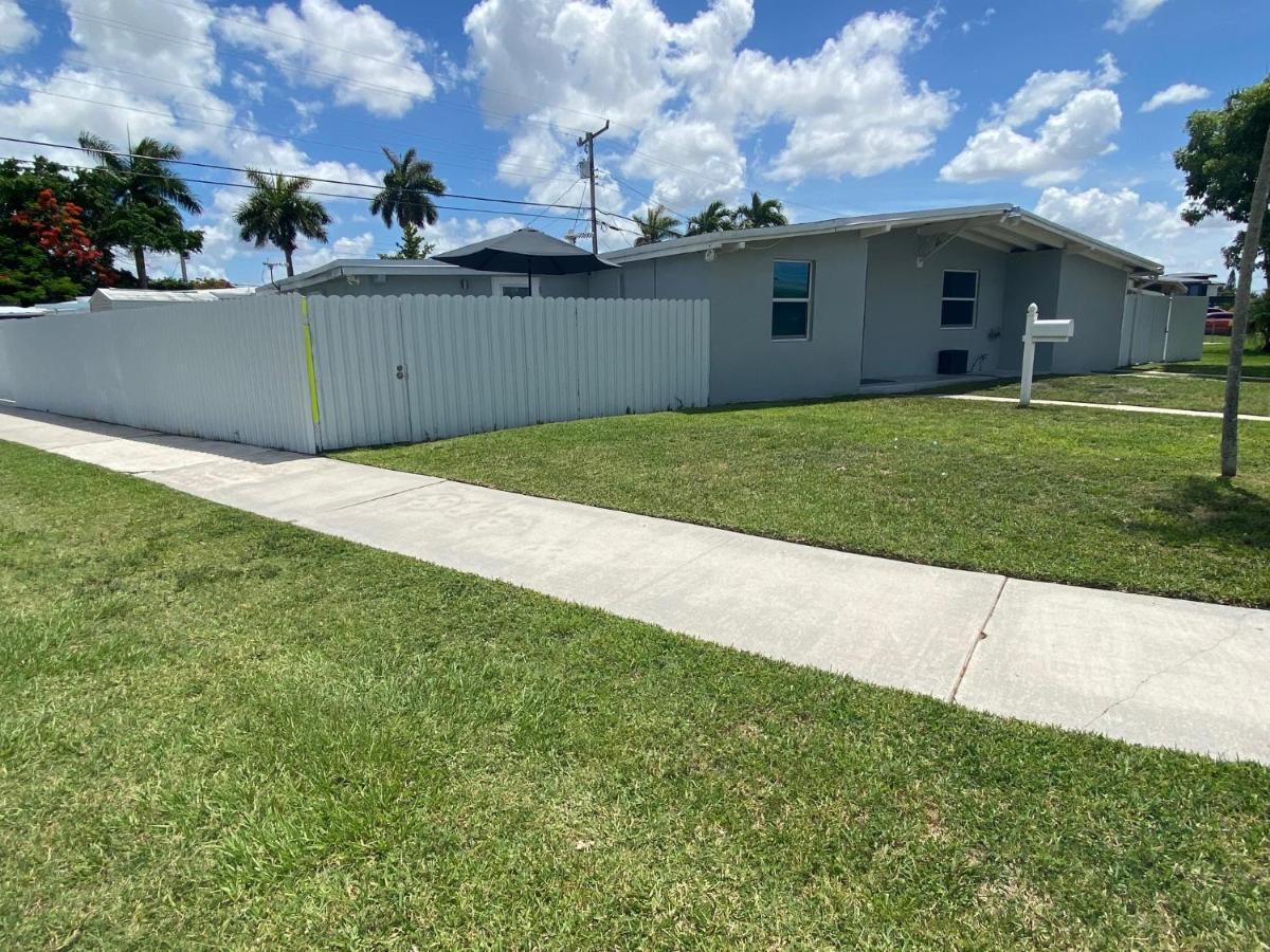 Apartment Cottages Near Fiu *