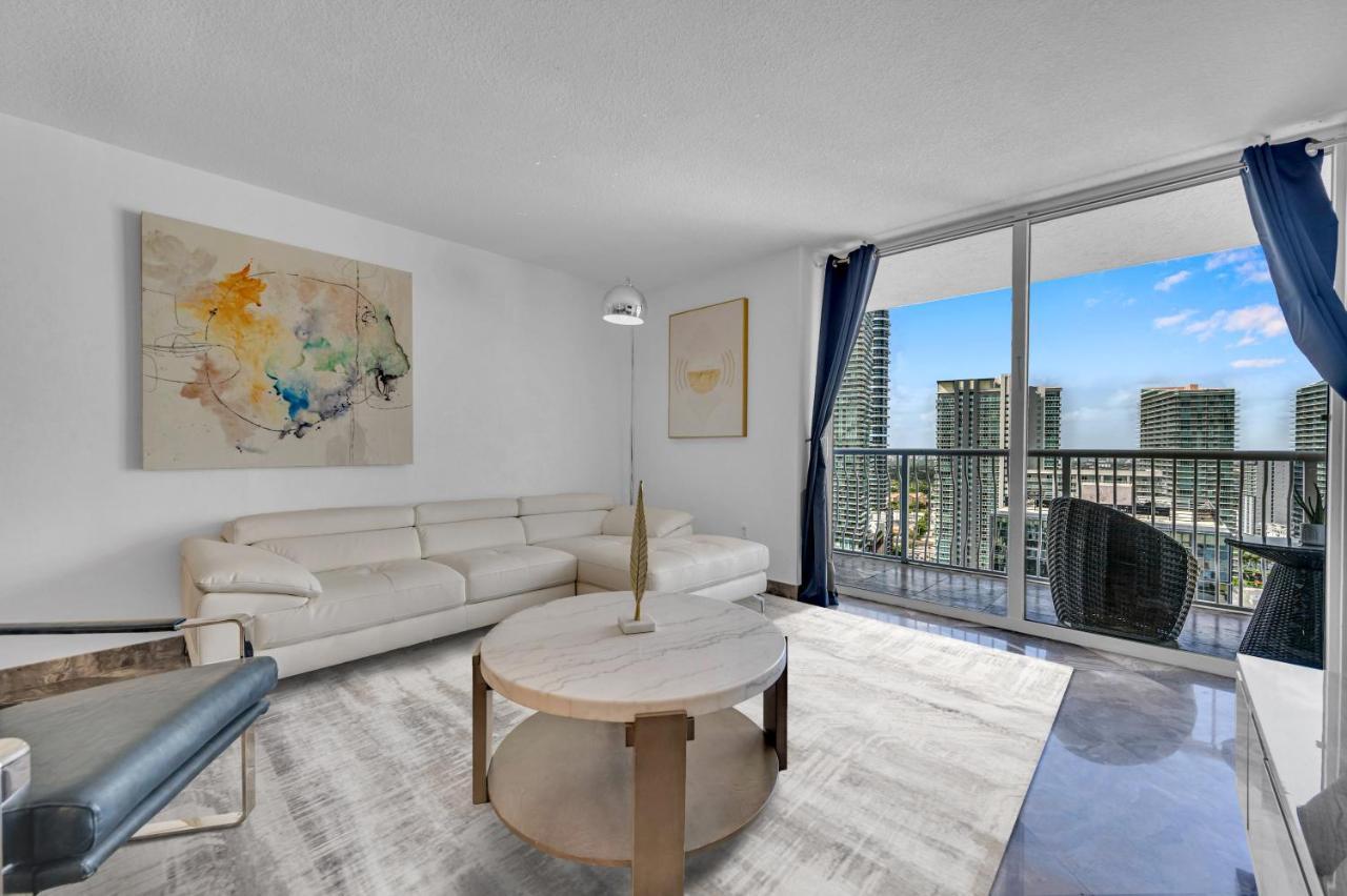 Luxury 2 Bedrooms Brickell Bay * Miami