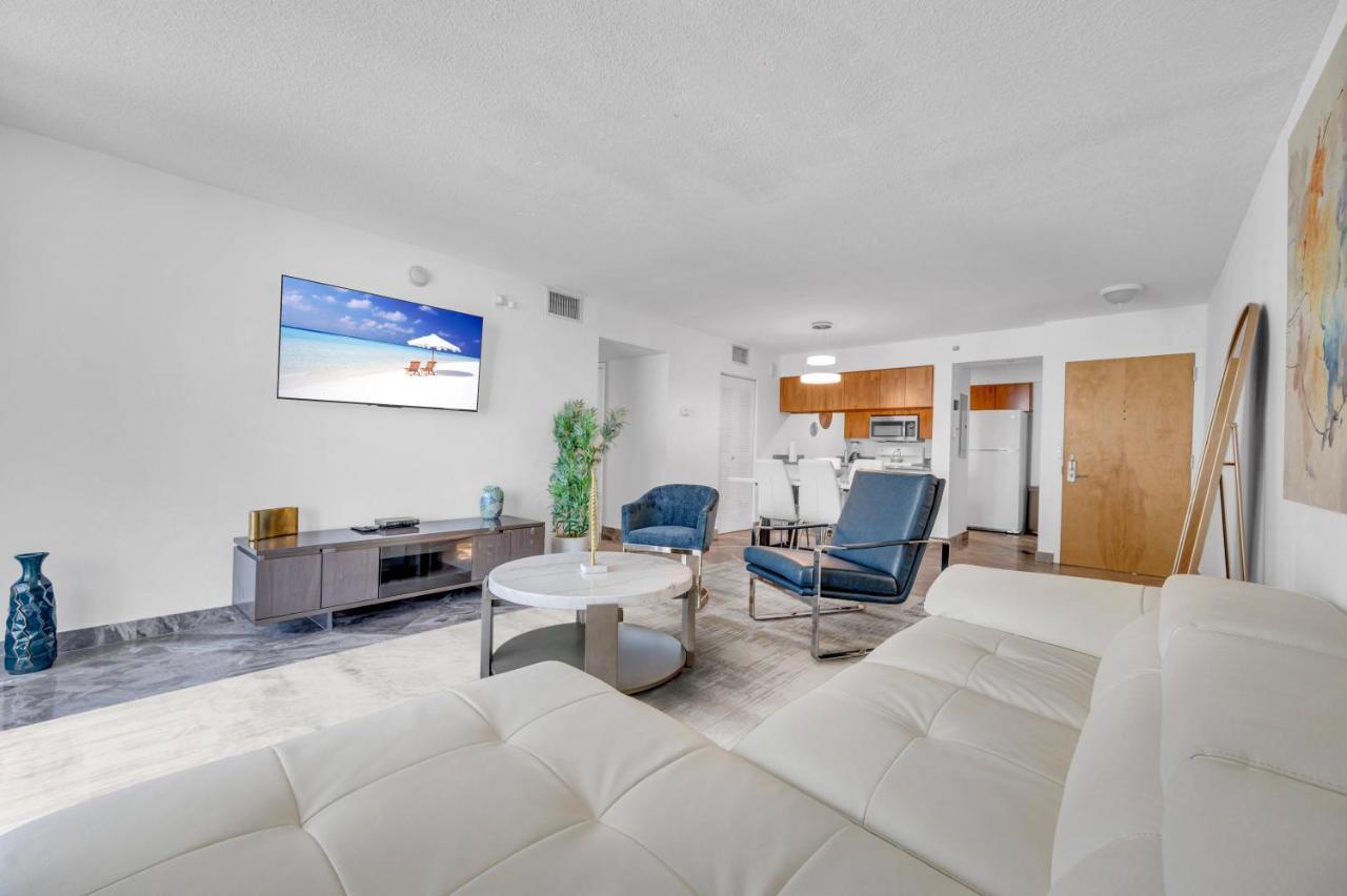 Luxury 2 Bedrooms Brickell Bay Miami